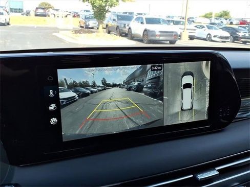 Used 2025 Hyundai Palisade Calligraphy image 19