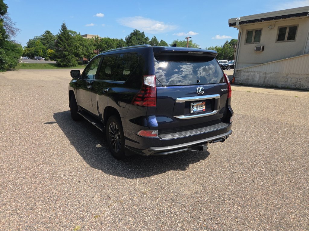 Used 2021 Lexus GX 460 Premium w/ Accessory Package AWD/4WD image 11