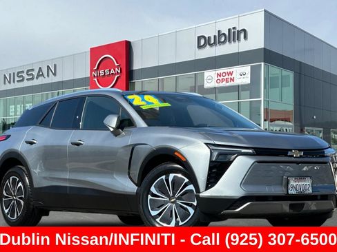 Used 2024 Chevrolet Blazer EV LT AWD/4WD image 2