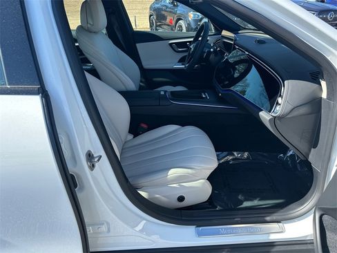 New 2026 Mercedes-Benz E 450 4MATIC All-Terrain Wagon image 14