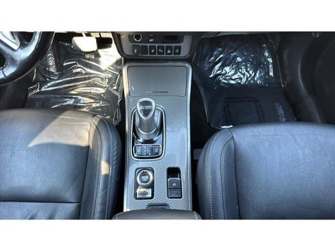 Used 2020 Mitsubishi Outlander SEL AWD/4WD image 25