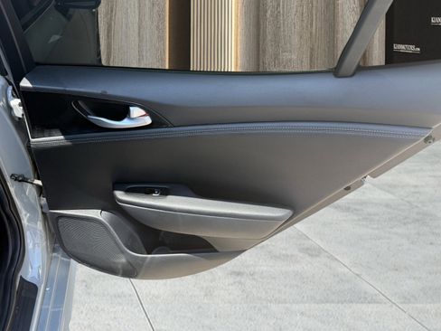 Used 2022 Kia Stinger GT-Line image 35