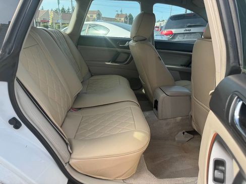 Used 2006 Subaru Outback 2.5i image 14