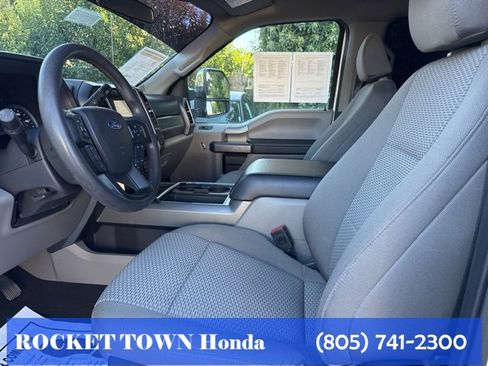 Used 2022 Ford F350 XLT w/ XLT Premium Package image 22