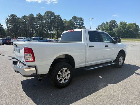 Used 2024 RAM 2500 Big Horn w/ Off Road Package AWD/4WD image 7