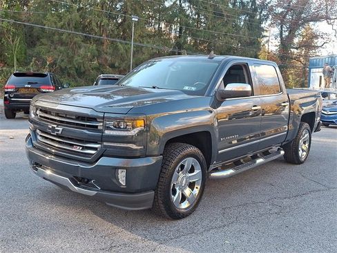 Used 2017 Chevrolet Silverado 1500 LTZ Z71 image 4