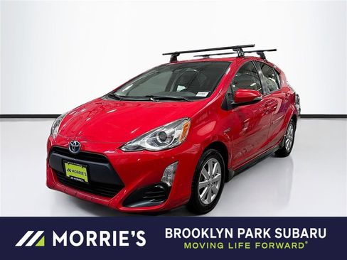 Used 2017 Toyota Prius C Three image 1
