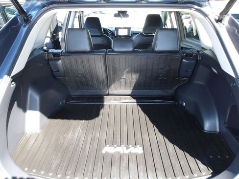 Used 2019 Toyota RAV4 XLE Premium w/ All Weather Liner Package AWD/4WD image 11