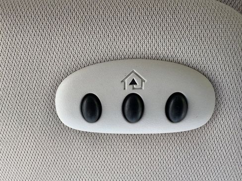 Used 2022 Ford Edge SEL w/ Convenience Package image 48