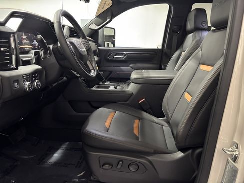 New 2026 GMC Sierra 2500 AT4 w/ AT4 Premium Plus Package image 27