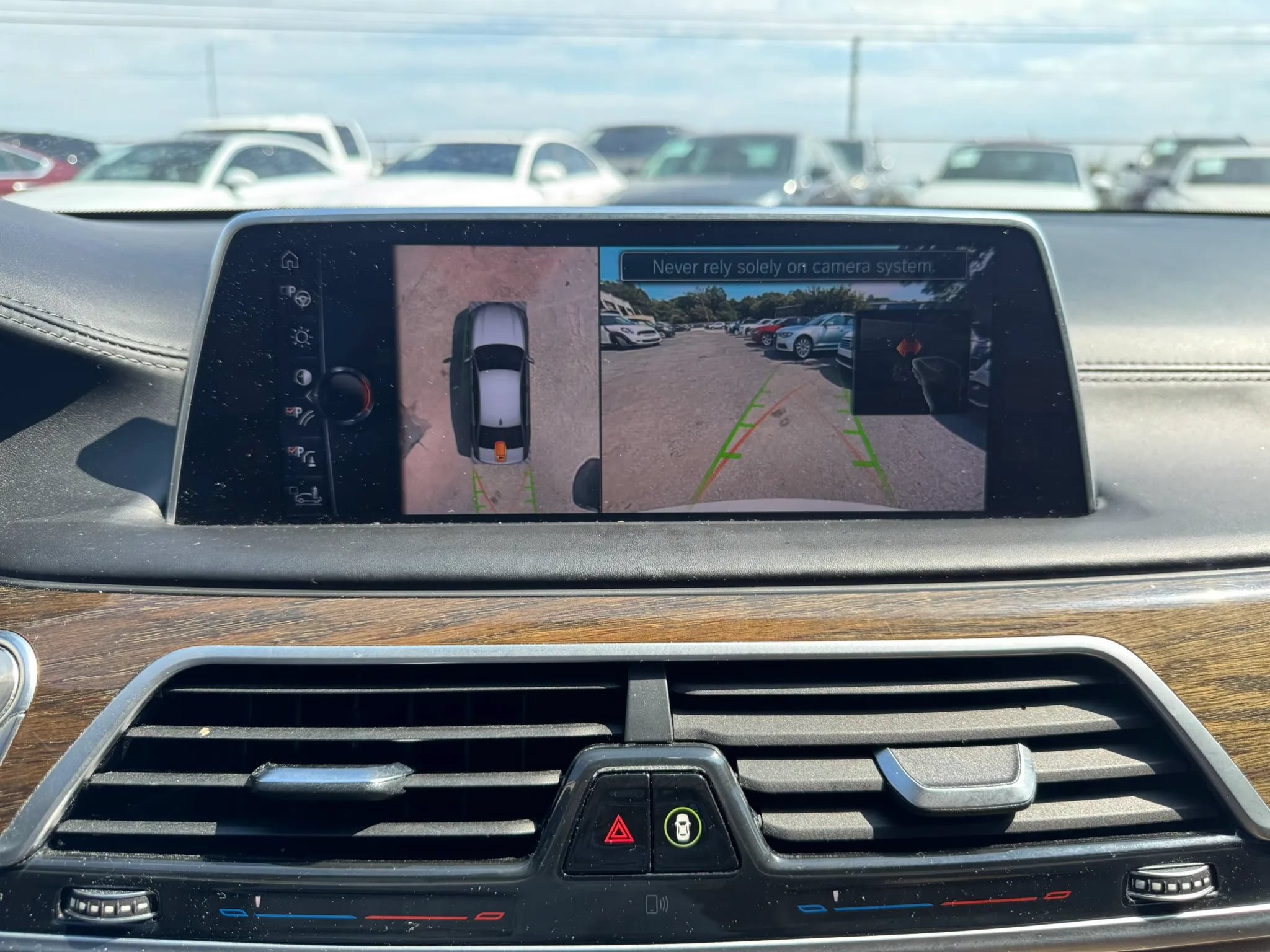 Used 2016 BMW 740i RWD image 18