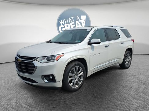 Used 2018 Chevrolet Traverse Premier AWD/4WD image 8