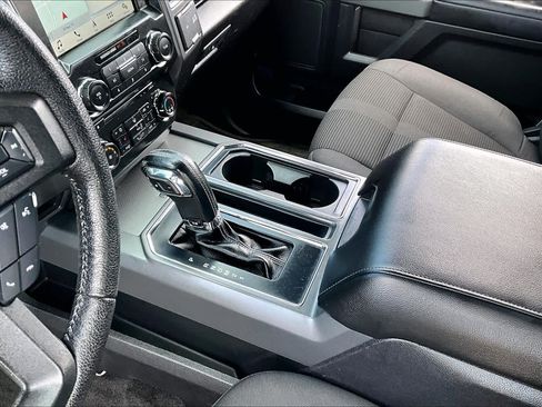 Used 2016 Ford F150 XLT w/ Equipment Group 302A Luxury RWD image 16