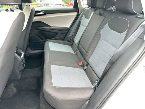 Used 2025 Volkswagen Taos S FWD image 23