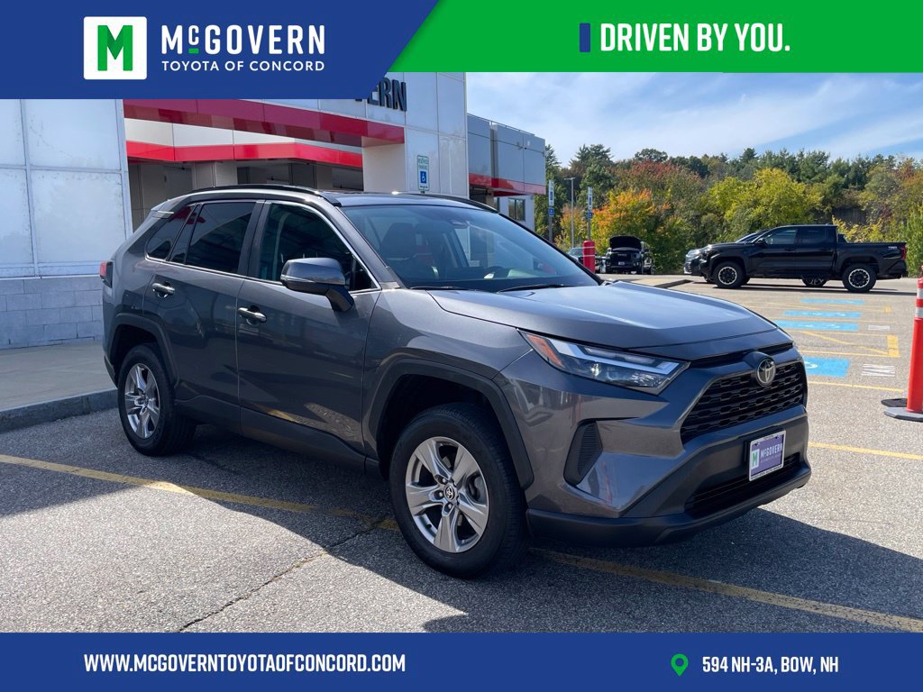 Used 2023 Toyota RAV4 XLE w/ Convenience Package AWD/4WD image 7