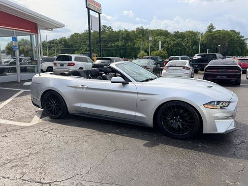 Used 2018 Ford Mustang GT Premium RWD image 42