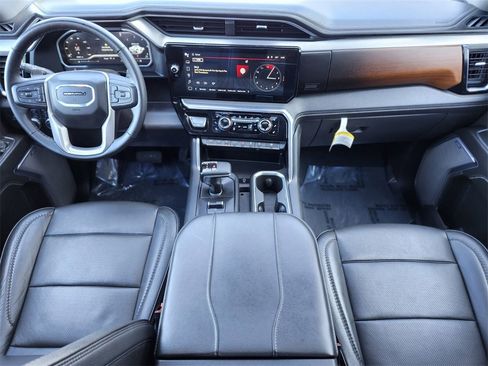 Used 2023 GMC Sierra 1500 Denali w/ Denali Reserve Package image 10