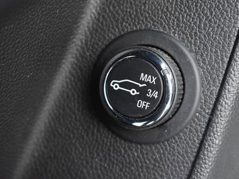 Used 2023 Chevrolet Traverse Premier w/ Redline Edition AWD/4WD image 26