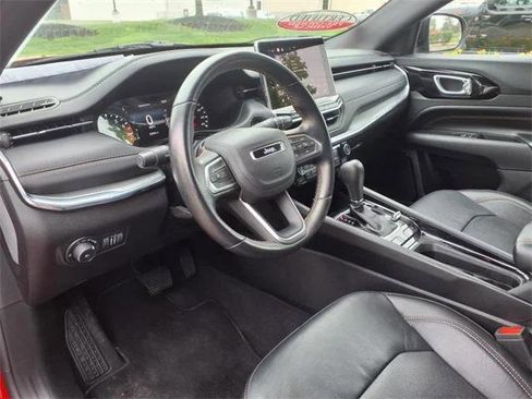 Certified 2022 Jeep Compass Limited image 7