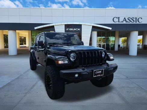 Used 2022 Jeep Gladiator Sport AWD/4WD image 8