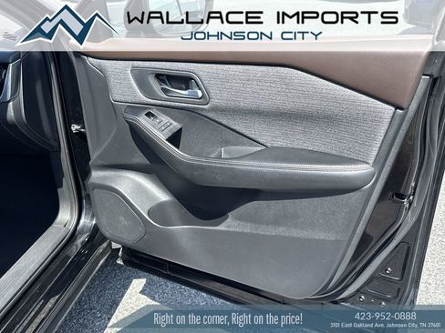 Used 2021 Nissan Rogue SV FWD image 34