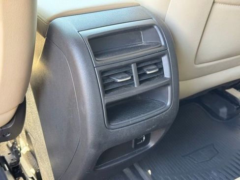 Used 2018 Cadillac XT5 Luxury w/ Driver Awareness Package image 14