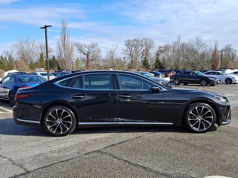 Certified 2023 Lexus LS 500 AWD w/ Luxury Package image 8