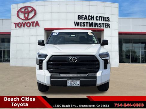 Used 2024 Toyota Tundra SR5 w/ SR5 Convenience Package image 4