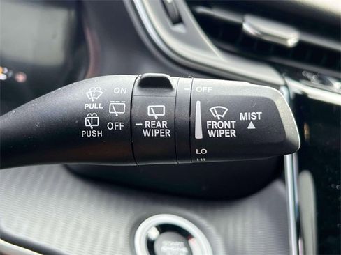 Certified 2023 Jeep Grand Cherokee Altitude image 29