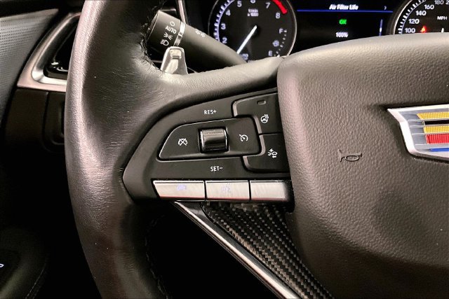 Used 2024 Cadillac XT6 Sport w/ Technology Package AWD/4WD image 27