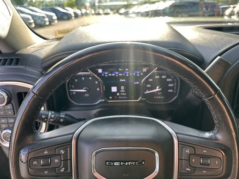 Used 2022 GMC Sierra 1500 Denali w/ Denali Reserve Package AWD/4WD image 23