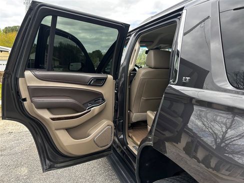 Used 2016 Chevrolet Tahoe LT image 30