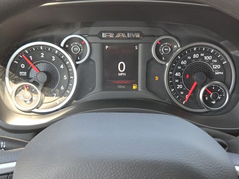 New 2026 RAM 2500 Tradesman AWD/4WD image 11