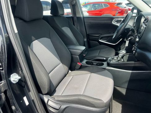 Used 2022 Kia Soul LX w/ Technology Package FWD image 21