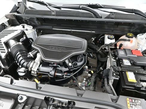 Used 2023 GMC Acadia AT4 w/ Trailering Package AWD/4WD image 35