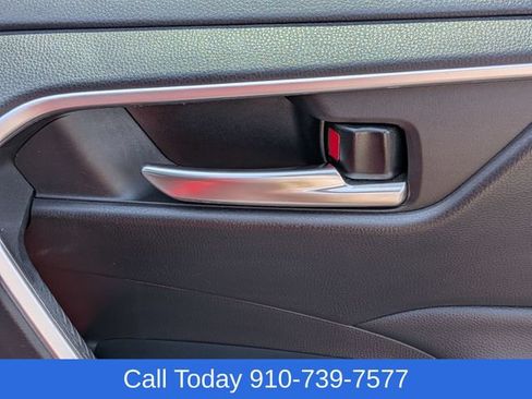 Used 2021 Toyota RAV4 XLE Premium FWD image 35