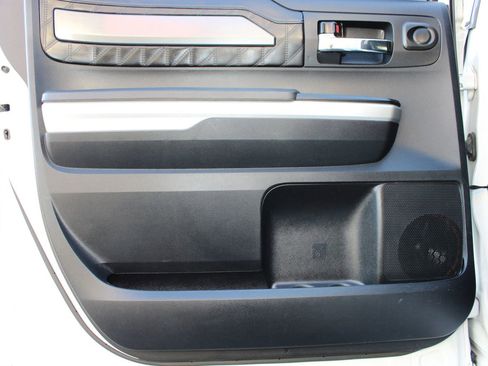 Used 2014 Toyota Tundra Platinum image 22