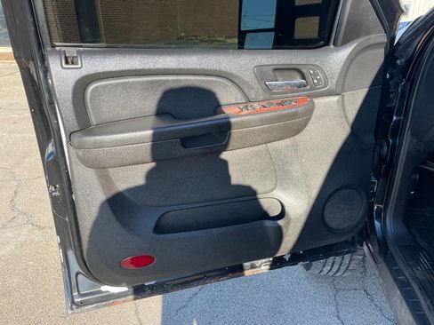 Used 2008 Chevrolet Silverado 2500 LTZ w/ Safety Package image 17