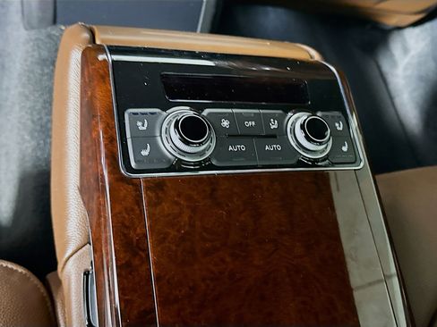 Used 2014 Audi A8 L TDI AWD/4WD image 29