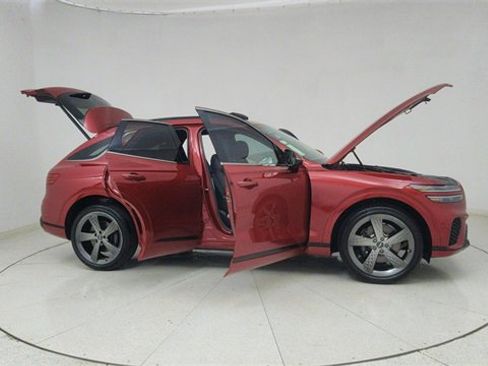 Used 2024 Genesis GV70 3.5T Sport w/ Sport Advanced Package image 73