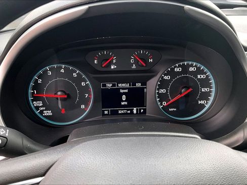 Used 2024 Chevrolet Malibu LT image 12