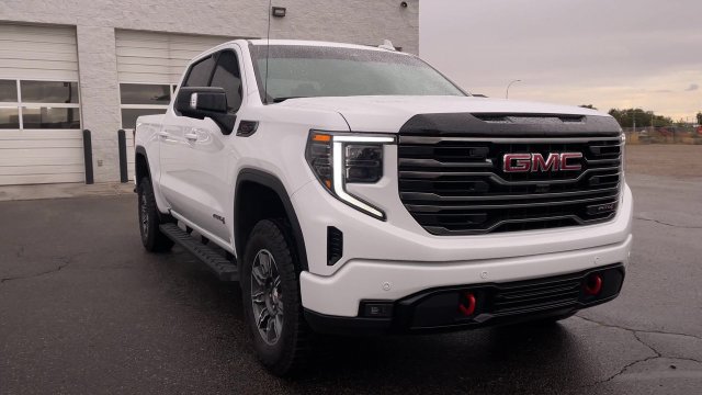 Used 2025 GMC Sierra 1500 AT4 AWD/4WD image 4