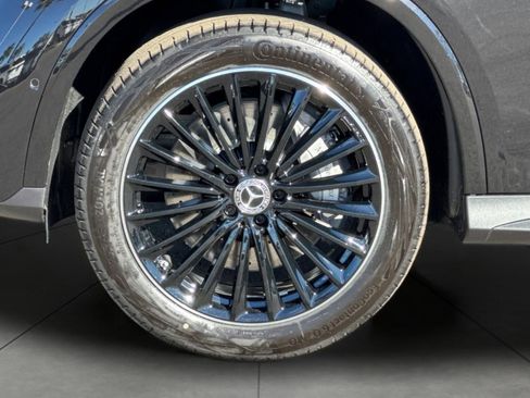 New 2026 Mercedes-Benz GLC 300 image 4