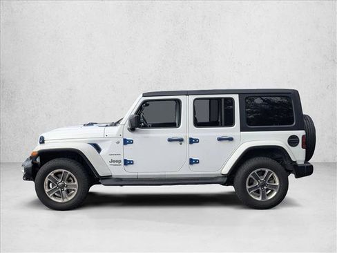 Used 2020 Jeep Wrangler Unlimited Sahara image 8