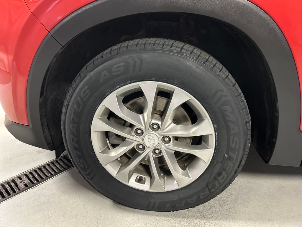 Used 2020 Hyundai Santa Fe SEL AWD/4WD image 9