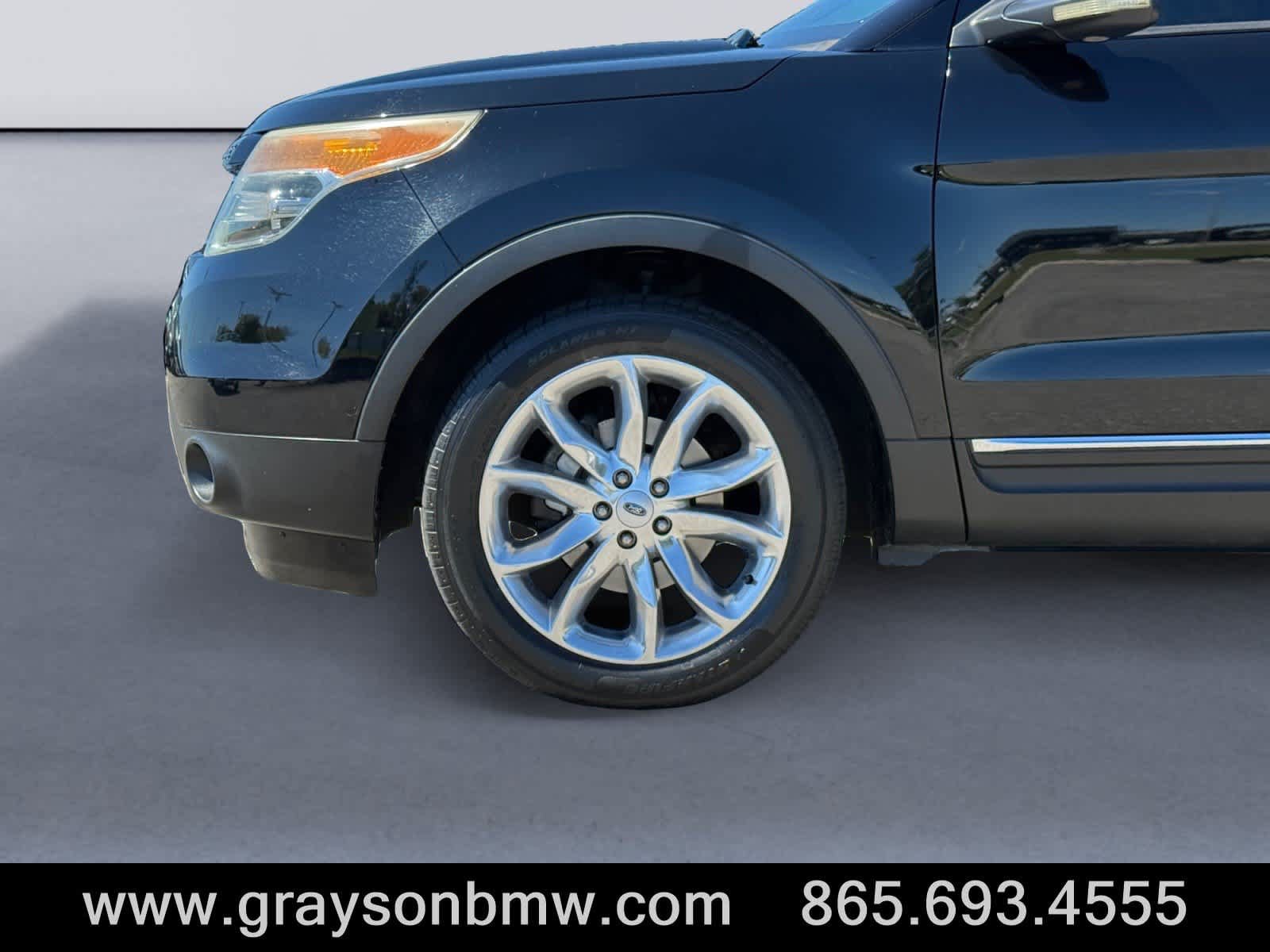 Used 2012 Ford Explorer XLT AWD/4WD image 9