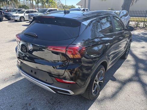 Certified 2020 Buick Encore GX Select w/ Advanced Technology Package image 6