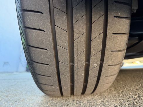 Used 2023 BMW i4 eDrive40 image 62