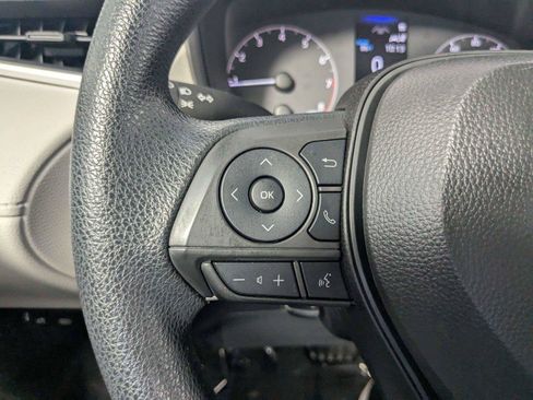 Used 2025 Toyota Corolla Cross L FWD image 15