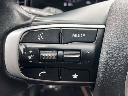 Used 2023 Kia Sportage SX image 32